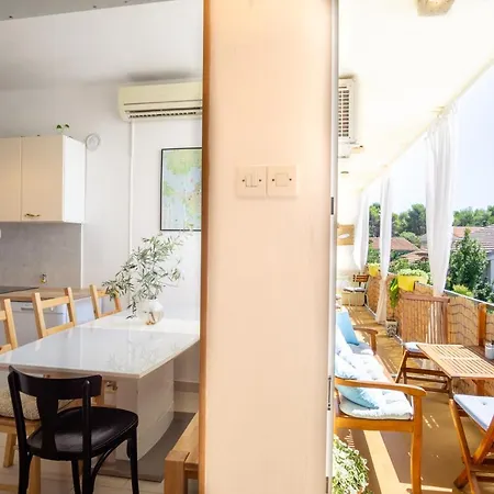 Spacious By The Sea 8+4