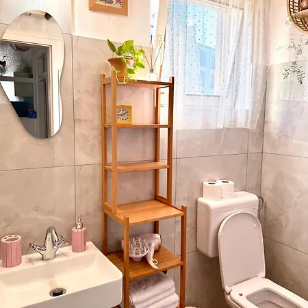 Spacious By The Sea 8+4 * Pula