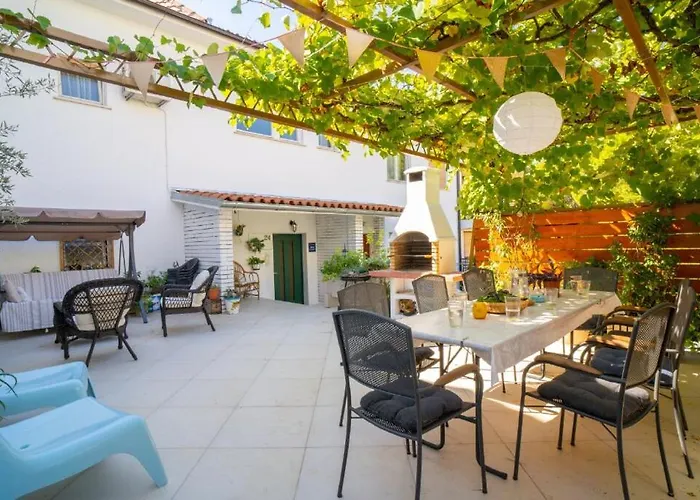 Appartamento Spacious By The Sea 8+4 *