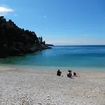 Spacious By The Sea 8+4 * Pula