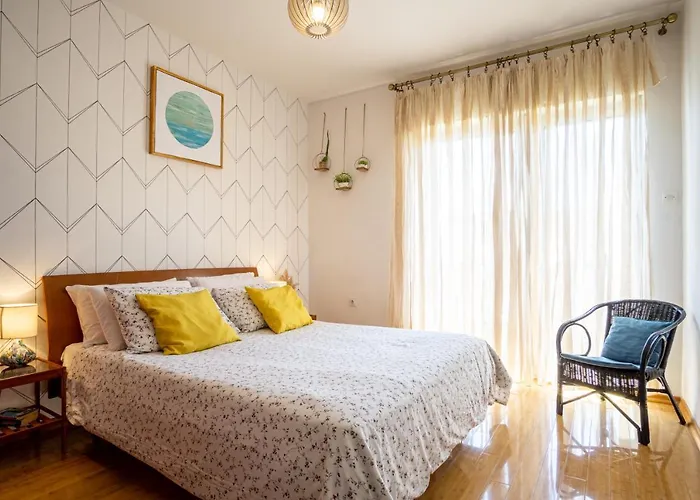 Апартаменты Spacious By The Sea 8+4 Пула